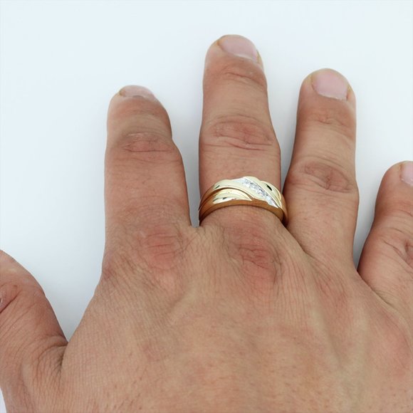 Vintage 10k Yellow Gold Men's Diamond Wedding Band Ring by SHR Jewelry - Picture 6 of 6